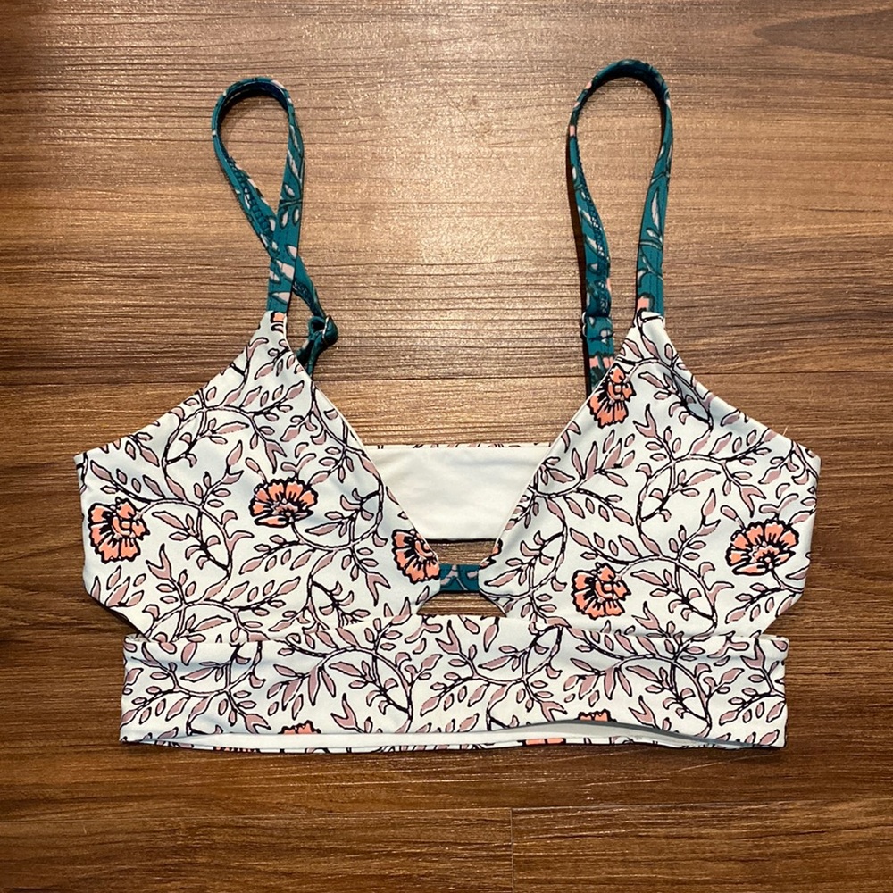 TAVIK Blue Wildflower Juliet Bikini Top